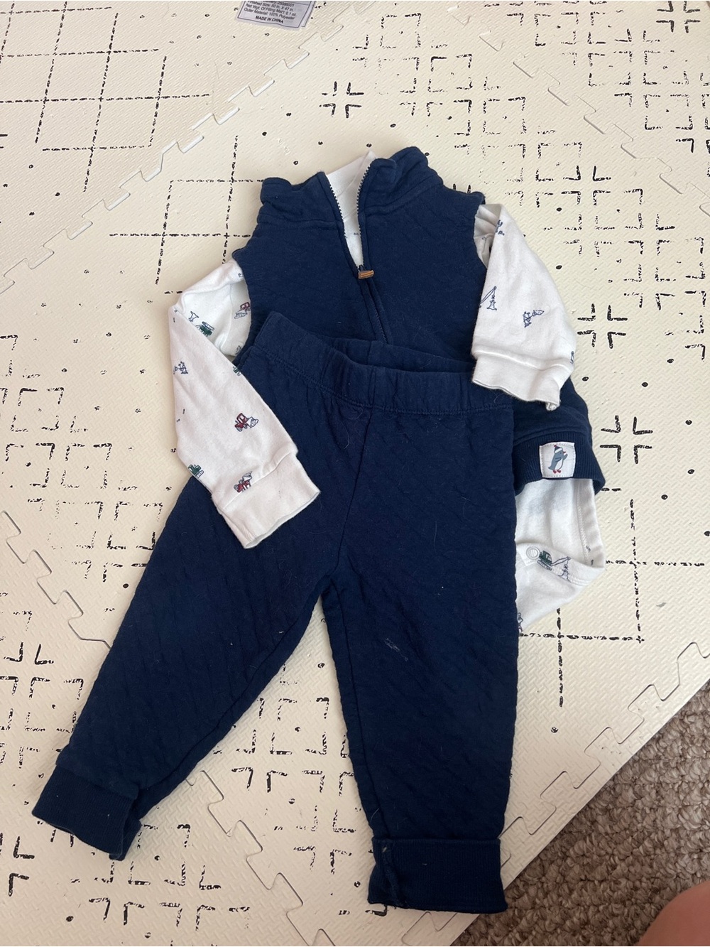 carter's snow construction matching set 18 months